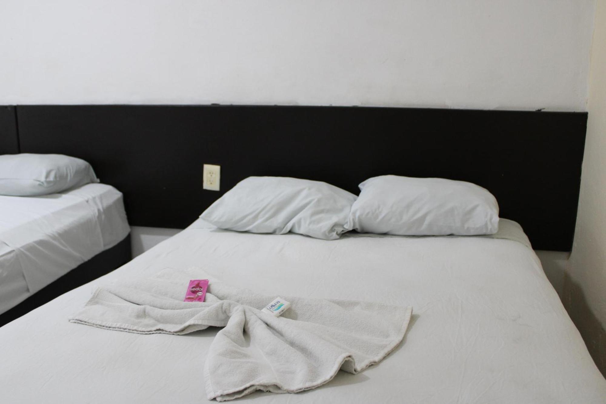 Oyo Hotel Colibri Chetumal Ngoại thất bức ảnh